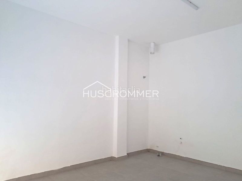 Foto b6d32237-bd07-487b-a301-1d5f1399eeb0. Lloguer local comercial a Piscinas Villarreal / Vila - real