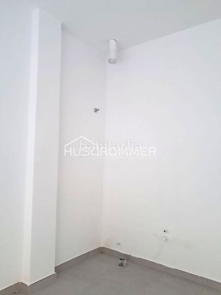 Foto f16e351c-d1ec-4e6d-935f-046c82ed28ba. Lloguer local comercial a Piscinas Villarreal / Vila - real