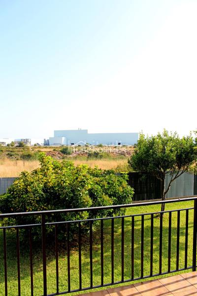 Foto b66c64fa-91db-4749-b7be-7115c4298254. Chalet  con jardín, piscina y barbacoa en vilareal en Villarreal / Vila - real