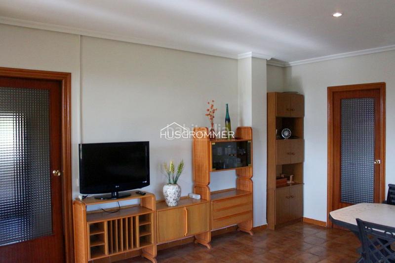Foto cbd5fa70-7ba1-4b49-98b6-f89fc5128d90. Chalet  con jardín, piscina y barbacoa en vilareal en Villarreal / Vila - real