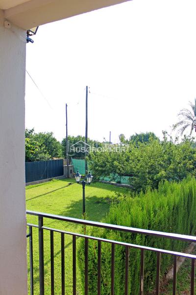 Foto e73e7423-7e9f-4b60-a966-5dfbdaa5aa56. Chalet  con jardín, piscina y barbacoa en vilareal en Villarreal / Vila - real