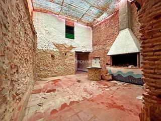 Maison  Sant roc. Casa céntrica en vilareal con patio y 4 habitaciones