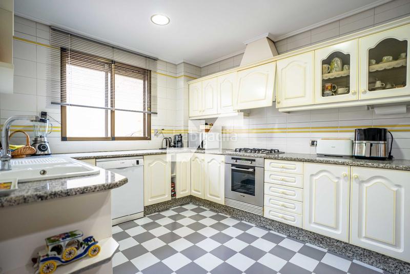 Foto b29bb5af-add9-44a5-abeb-d9e454b8f27c. Pis amb calefacció aparcament a Centro Villarreal / Vila - real