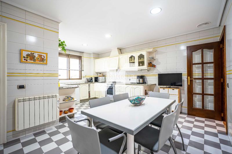 Foto f3ab2a46-efd5-48d1-abb5-0b7b50f15ee7. Pis amb calefacció aparcament a Centro Villarreal / Vila - real