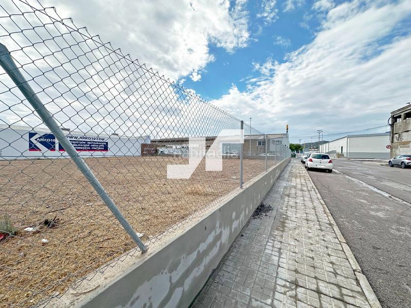 Foto 5137f69b-e46c-42c1-b673-13c7c2c2282d. Finca rústica a Vall d´Uixó (la)