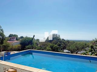 Chalet  Las delicias. Chalet con piscina y parcela de 1.300m en urbanización de onda