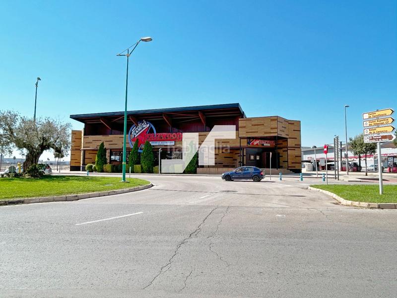 Foto 47f097df-0c66-40a1-bc26-dd2a9a4f941a. Lloguer local comercial a Avenida Alemania-Italia Villarreal / Vila - real