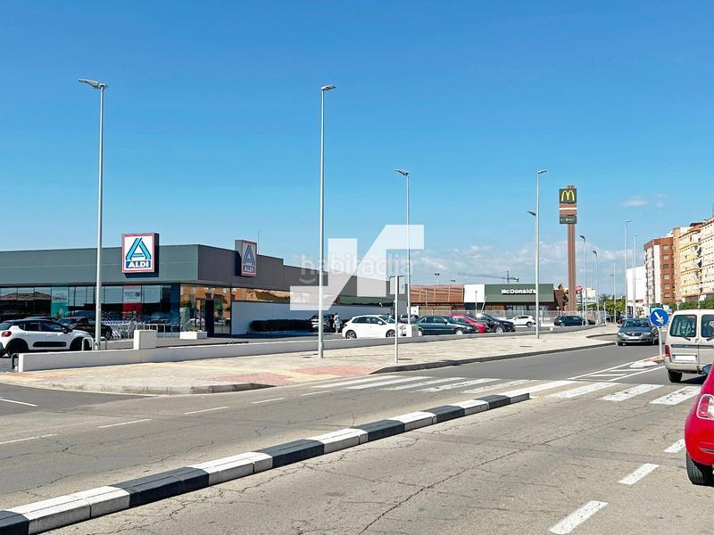 Foto 594fbdab-da9a-4129-a72e-7d37890884a0. Lloguer local comercial a Avenida Alemania-Italia Villarreal / Vila - real