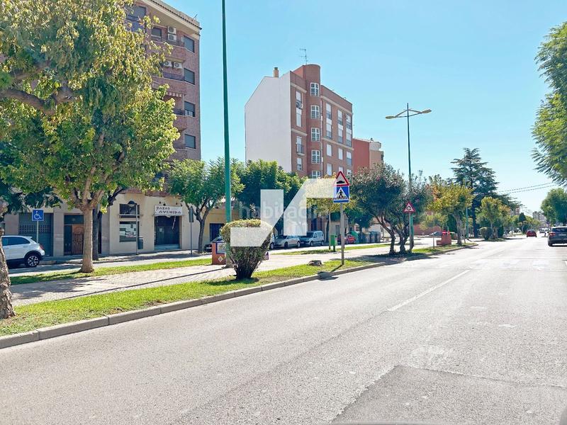 Foto 888264e5-3f7b-40b0-a4db-e71d73448fb3. Lloguer local comercial a Avenida Alemania-Italia Villarreal / Vila - real