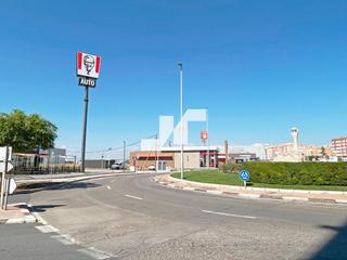 Lloguer Local Comercial  Alemania. Local comercial en alquiler 3500 m con parking en vilareal