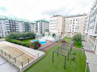 Appartement  Ducat datenes. Piso en vilareal con piscina, garaje, trastero y 4 habitaciones