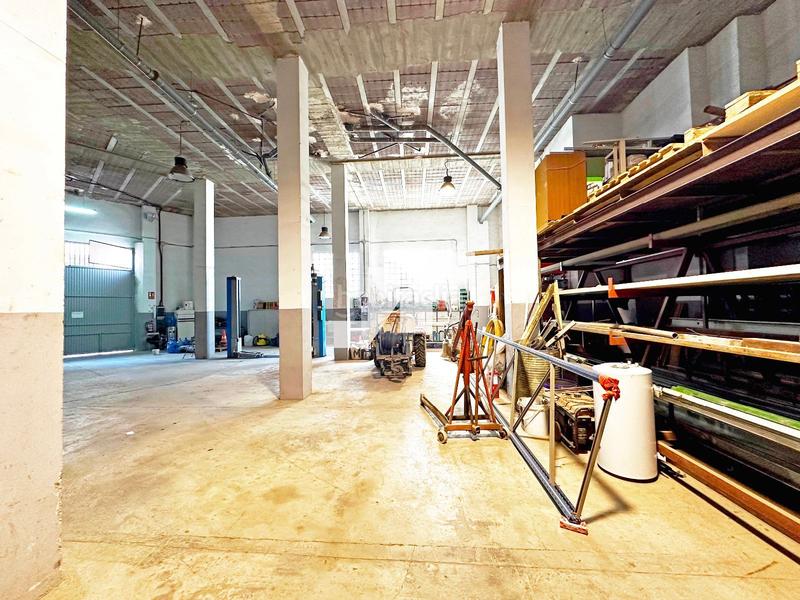 Foto dd8450ad-d629-4f06-a544-8631ad3d571d. Local comercial a Avenida Alemania-Italia Villarreal / Vila - real