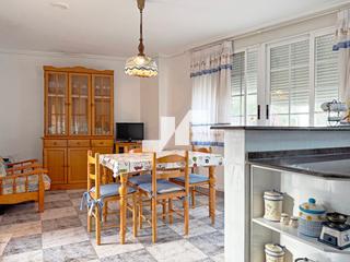 Maison  Santa lucía. Casa en lalcora con 4 habitaciones, terraza y garaje triple