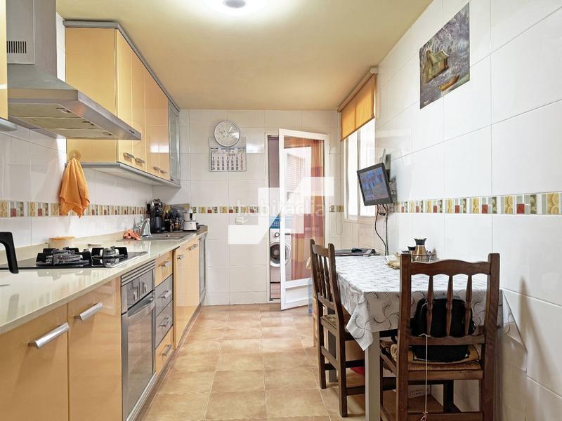 Foto b4e3bef6-e636-491c-8e4d-06a6721b0017. Pis amb calefacció aparcament a Centro Almazora / Almassora