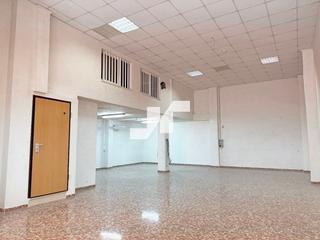 Business premise in Joan Baptista Llorens