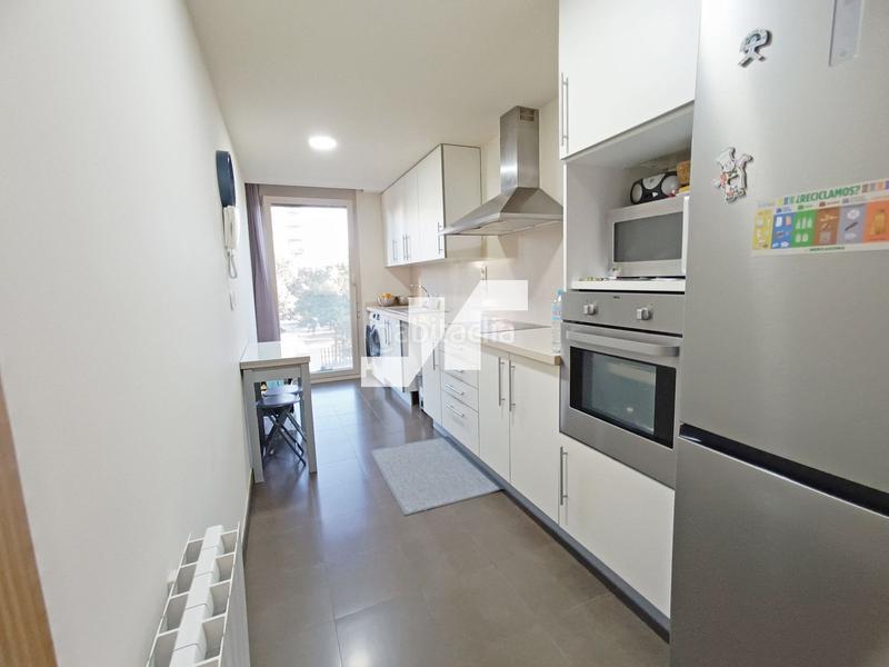 Foto 677a910f-10b0-4ade-9b2e-e83717fb4fb8. Pis amb calefacció aparcament piscina a Ciutat del Transport - La Salera Castellón de la Plana