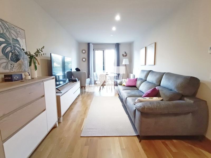 Foto bdef3907-b84c-4eda-92d7-e5158848cbac. Pis amb calefacció aparcament piscina a Ciutat del Transport - La Salera Castellón de la Plana