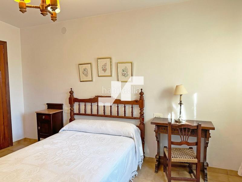 Foto 67c7f331-eab7-43f2-afbf-81dc2f3b5ed7. Chalet con parcheggio piscina in Madrigal Villarreal / Vila - real