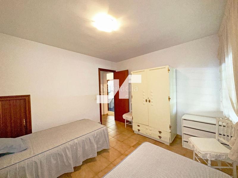 Foto b23b18f4-6d21-41ab-9b28-f384362048c2. Chalet con parcheggio piscina in Madrigal Villarreal / Vila - real