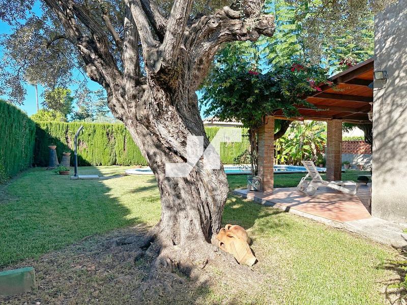 Foto bab13fb2-2cee-46a2-a1b1-8d9438bdabf3. Chalet con parcheggio piscina in Madrigal Villarreal / Vila - real