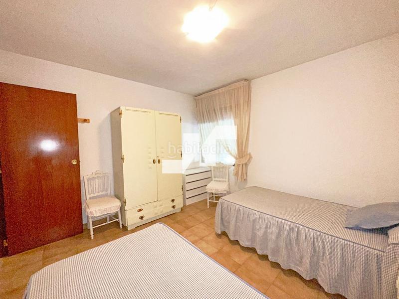 Foto c524ac81-0491-46d0-b433-59ea29c67db4. Chalet con parcheggio piscina in Madrigal Villarreal / Vila - real