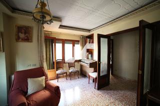 Maison  Pare espuig. Casa esquinera en vilareal con 5 habitaciones y garaje para 3 co