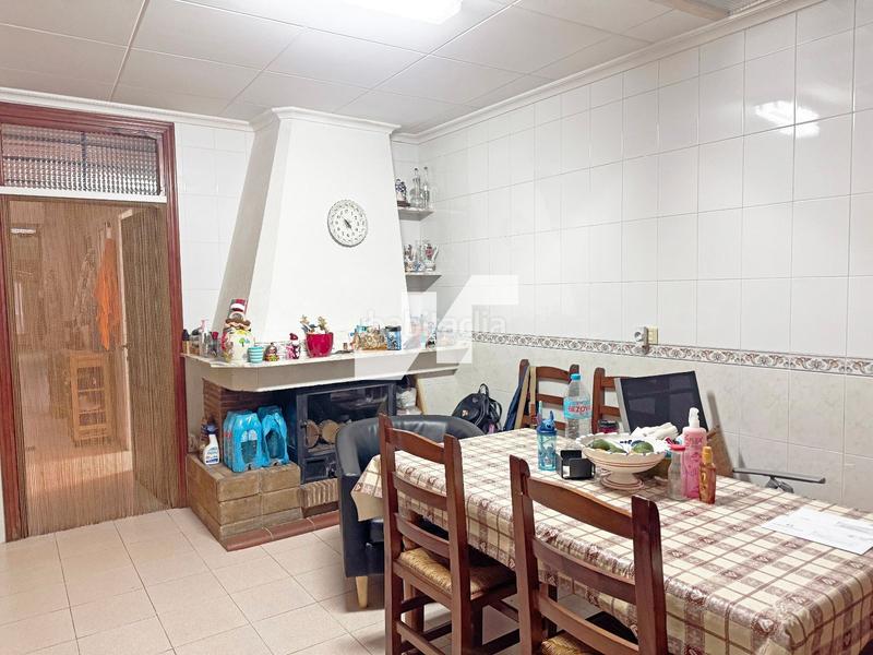 Foto 8e0c4230-1a94-49ef-8e7d-6afb0cef1387. Casa con parcheggio in Centro Almazora / Almassora