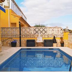 Casa aparellada  Passatge puigmal/eb. A la venta una estupenda casa en la marina residencial más grand