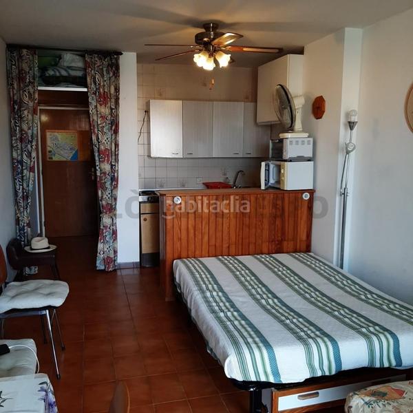 Foto 3ed363c1-712a-45b3-a5f6-8e9ded41bd73. Estudio a la venta y en alquiler estudio con vistas al mar en Empuriabrava