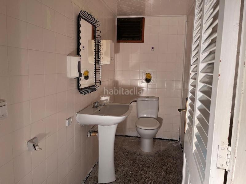 Foto a8a3baf8-d76e-4b94-9f46-d02b32bbfcd9. Business premise in S´Arenal Llucmajor
