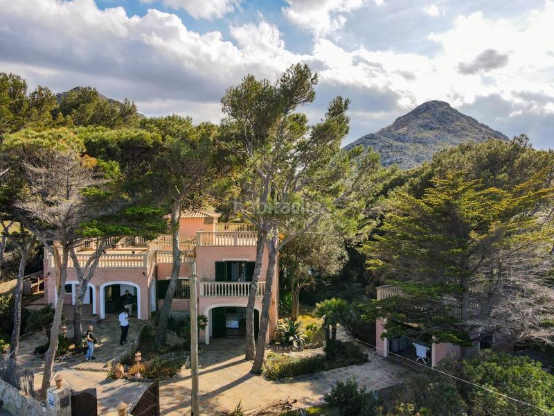 Foto c15d69cf-0ab1-41a2-b7c8-d78bd2df8255. Chalet en Cala Sant Vicenç Pollença