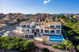 Xalet a Manacor Centre. Chalet de lujo  1 línea de mar  etv más mar no es posible