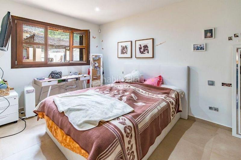 Foto de285051-cadf-43ea-89ea-e9aaedfb391e. Xalet amb calefacció aparcament piscina a Peguera Calvià