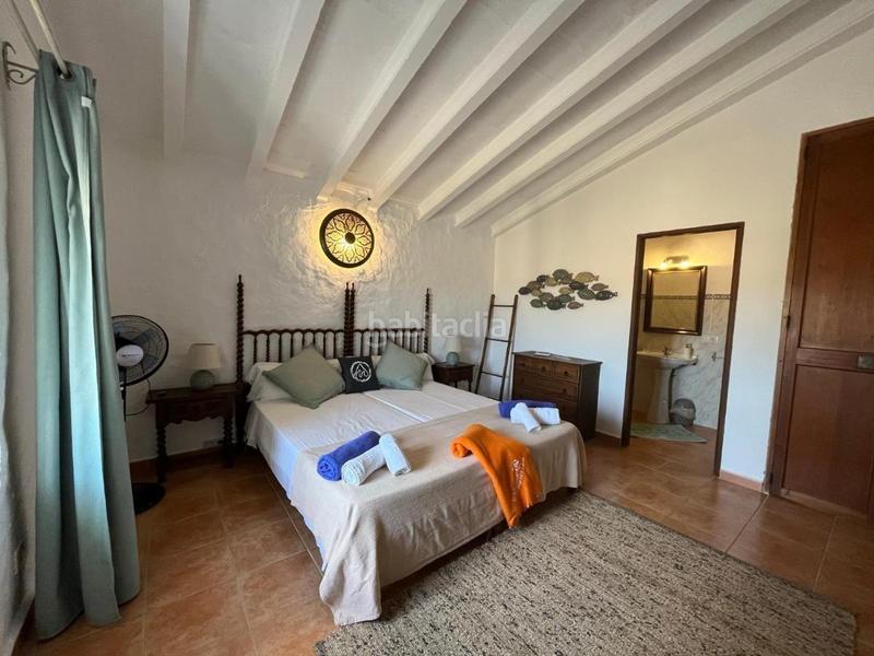 Foto d9b63107-c2c1-4b85-95d5-15c27e9d0ecb. Edifici a Felanitx poble Felanitx