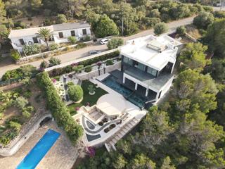 Xalet a Cala Murada. Espectacular chalet en 1 lnea de mar segn los ltimos estndar