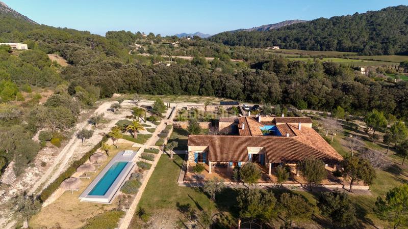 Foto 179615a8-89c3-4986-8e02-b78e47815aa9. Xalet amb calefacció piscina a Campanet