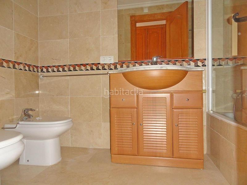 Foto 4143684e-fa99-4ac1-b96f-a4811ffd1be2. Rent flat with parking in Son Malferit Palma de Mallorca