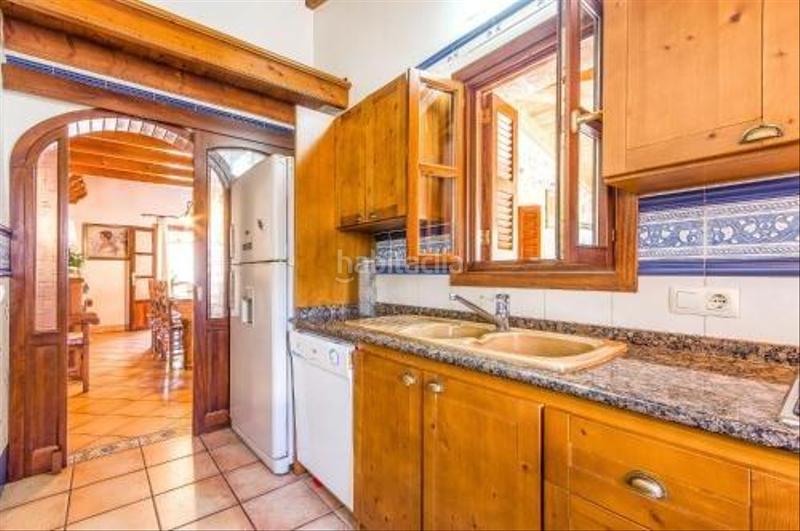 Foto 11f40744-a9e1-4a5a-9570-42b8d954b5d9. Affitto casale con riscaldamento parcheggio piscina in Muro