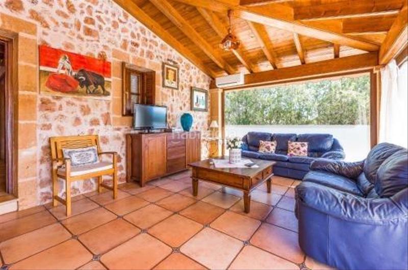 Foto 41204d0c-2237-4328-9f97-65b42f03926b. Affitto casale con riscaldamento parcheggio piscina in Muro