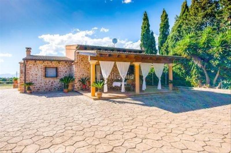 Foto 512e4601-d8e6-48fc-b12c-a540fcbbfbdb. Lloguer masia amb calefacció aparcament piscina a Muro