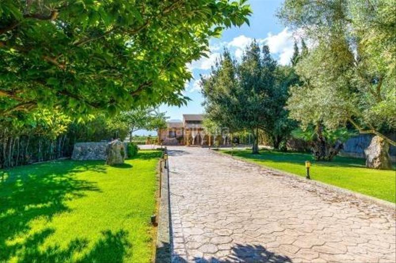 Foto 7af9746a-ab20-49fc-99a1-347dfd2e8292. Lloguer masia amb calefacció aparcament piscina a Muro