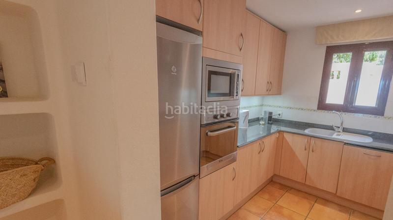 Foto bb5e40a4-474d-4a77-b182-4b8a24168707. Casa adosada en carrer berenguer de palou 5 en Costa de la Calma Calvià