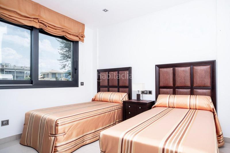 Foto 4d2a78a0-de4e-467d-b4d2-aeaf49f4e427. Casa con parcheggio in Ciudad Jardín Palma de Mallorca