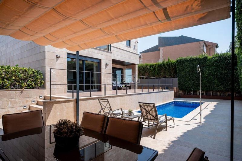 Foto b38ee307-0082-4700-bcd0-c7a9f10cf1c8. House with parking in Ciudad Jardín Palma de Mallorca