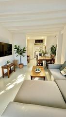 Duplex à La Llotja-Born. Dúplex exclusivo en calle jaume ii  vida en dos plantas en el co