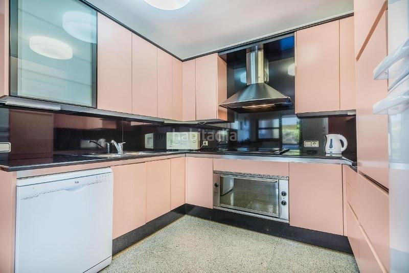 Foto a7058c7a-fa0b-4fc2-bb65-9d645490cc40. Affitto chalet in carrer de la creu in port d´Alcúdia-platja dálcúdia Alcúdia