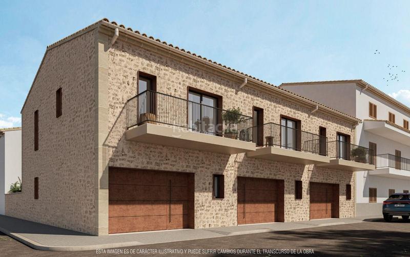 Foto f8590a30-fa10-4149-9d69-2d39bac5f3d1. Casa adossada amb aparcament piscina a Alaró