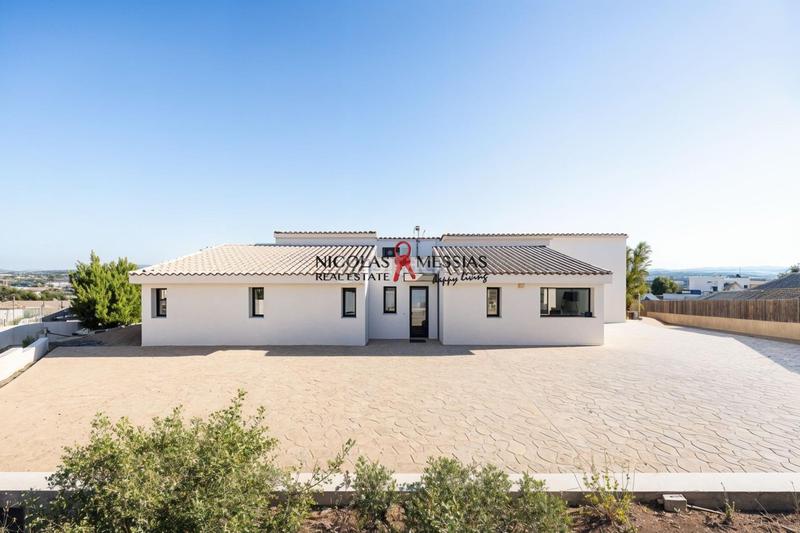 Foto afa07037-0773-4473-8300-a6497e25b771. Chalet with parking in Manacor centre Manacor