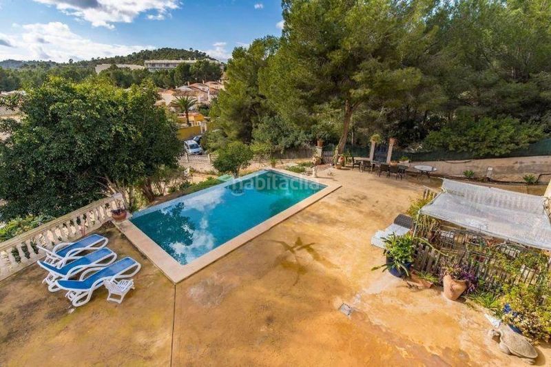 Foto a55f2e31-4b2e-42d2-93e7-f51aeed192ec. Casa amb calefacció aparcament piscina a Peguera Calvià