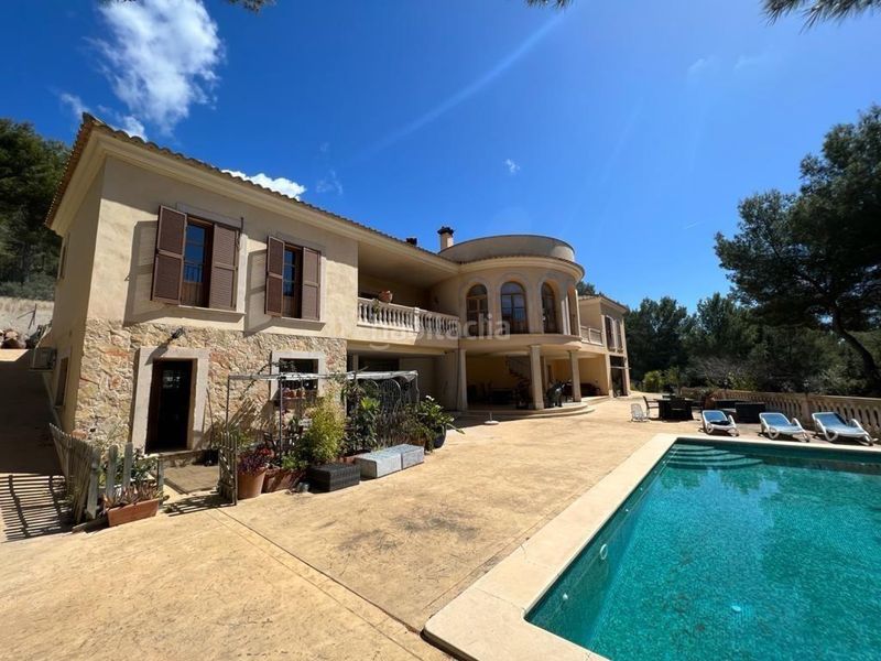 Foto bf30c268-e548-42f5-bb8a-43eeb3c9be71. Casa amb calefacció aparcament piscina a Peguera Calvià
